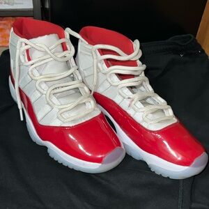 2022 Air Jordan retro Cherry 11’s size 11.5